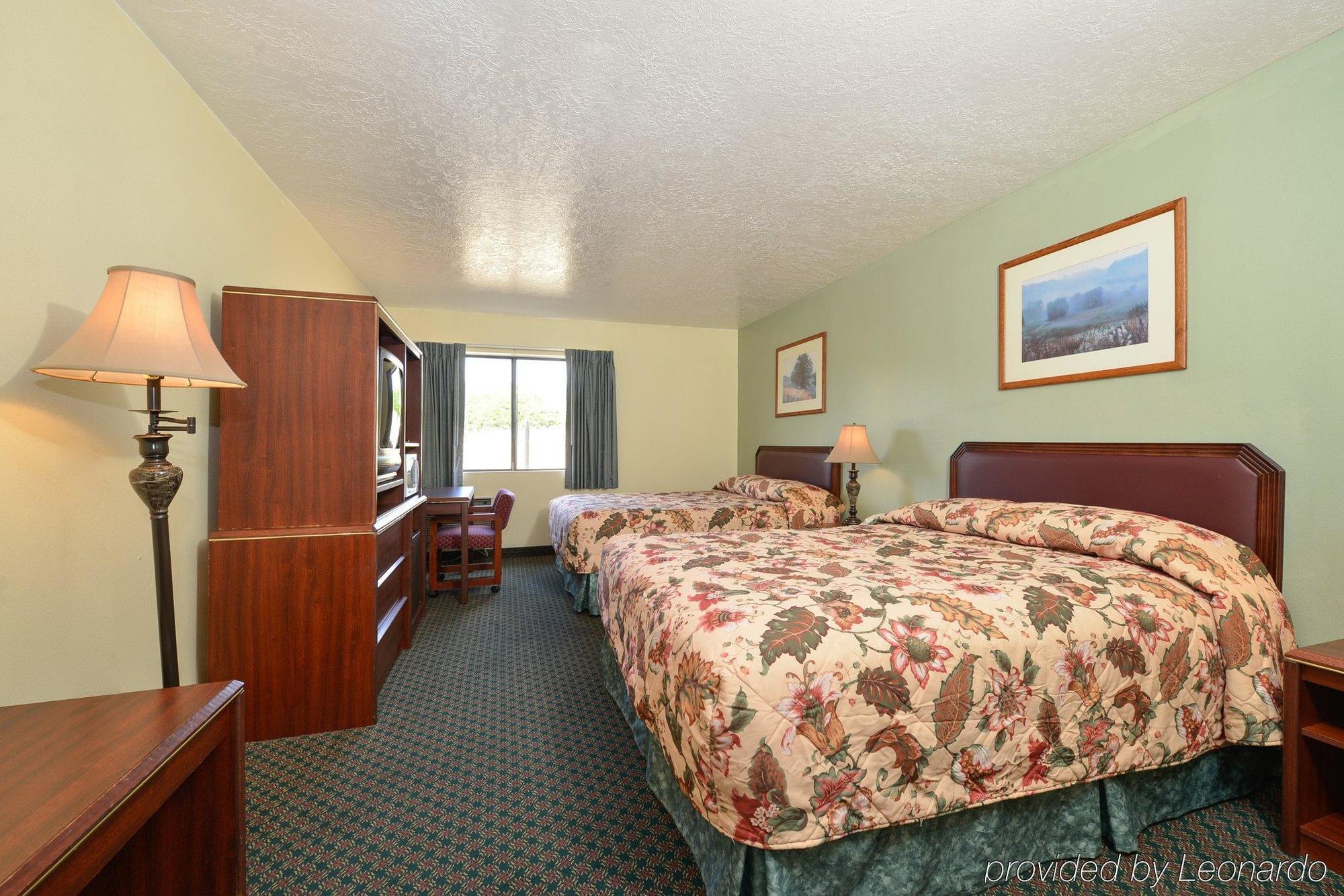 Capital Inn & Suites Салем Екстериор снимка